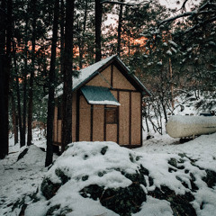 Winds of Mars Bass Dramatic Synth Pad Boom Bap Drums