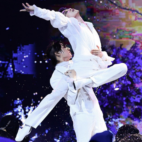 Listen to BTS Black Swan MMA 2020 Orchestra Performance by W e l p