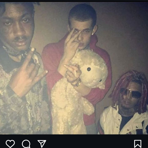 <3