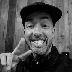 SteffMeister - Pump This Bass (16bits Ms)