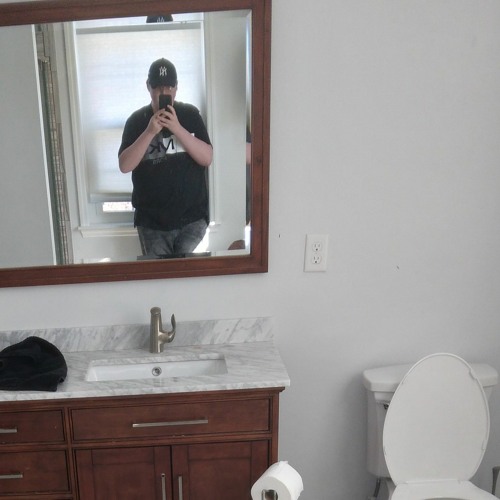 White Girls/Lilgvan/prod.by kj run it up