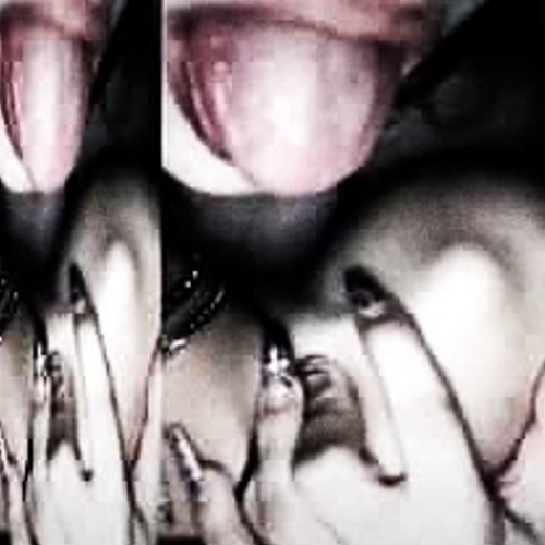 im stuck in my head and i hate who u see in me prod.mercenarychild1