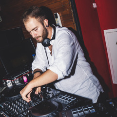 Concurso local héroes Pandora - JuanP Tech House