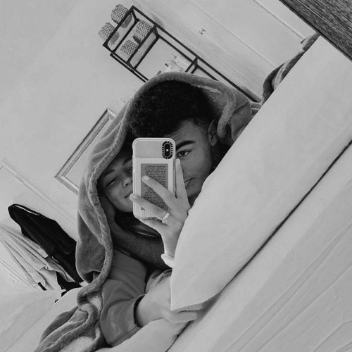 Chờ đợi một người dù biết chẳng có cơ hội..