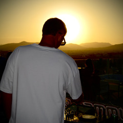 THORNBALLIN': AFRO/DEEPHOUSE SUNSET SET @ HRH IBIZA 2025 /W DRAKE, BURNA BOY & THE WEEKND