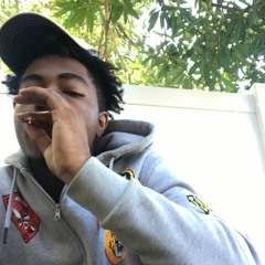 HOLD UP [EXPLICIT]
