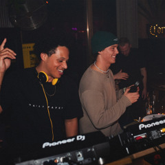 Ive Lovers b2b Django @ Yellow House / Pure Mint Showcase
