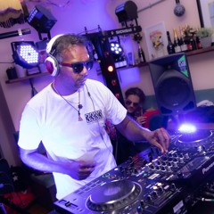 Ashwynz Live Set At Anti Social Rave Wellington