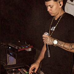 MTG TOMA Q TOMA AGRESSIVIDADE MAXIMA KKK - DJ MENOR OLIVEIRA/DJ ERIC FB
