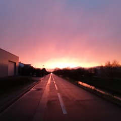 Wonderland-Avenue_-_White-Horse-Original.mp3