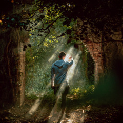 Live In The Light