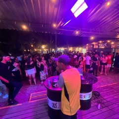 Quando Chego na Pub Vs Dinheiro nao Tras Alegria ( DJ LP )