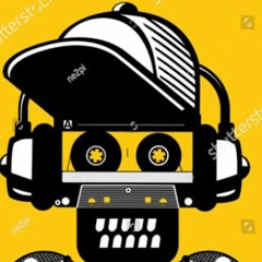 Wohnzimmer FreiRaus Session 1.8 / (FriendswillbeFriends)