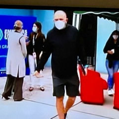 LHT 14 febrero 2022 El aviso de la extradición por Cancillería en el dia del amor - se abre teléfono