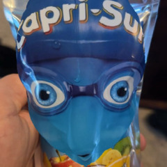 Oi dik lekker voor me vrienden in de (capri) zon oi!