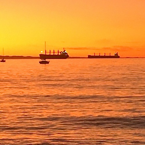 Stream J Cole, Eminem, Kendrick Lamar x Red Hot Chili Peppers Love Californication (FURTHA