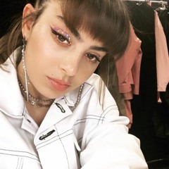 Charli XCX - Feel It