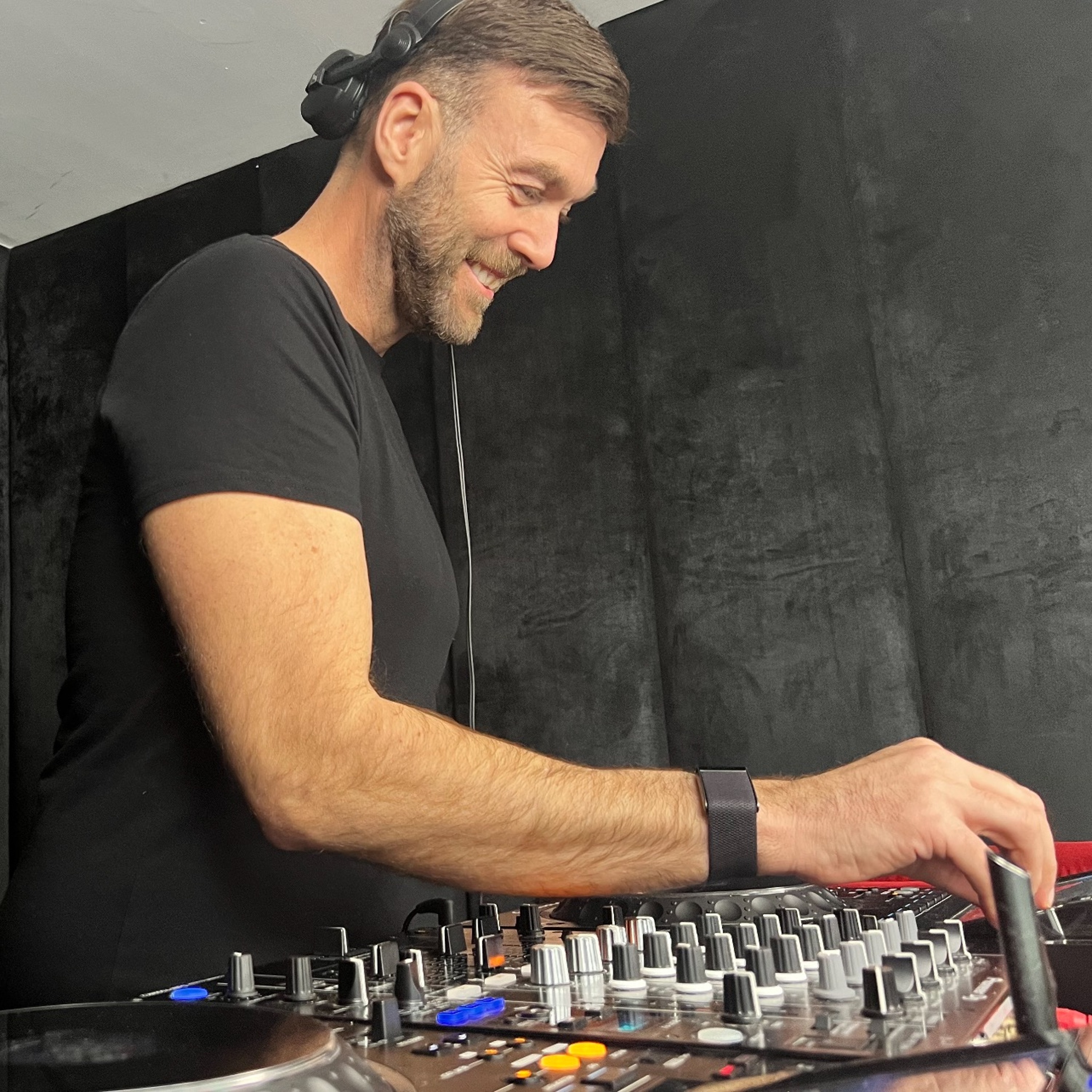 Les Calvert Podcast