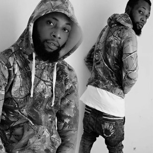 Blaize iQ_free_beat_ hold dem dowm_(produced by Blaize iQ)