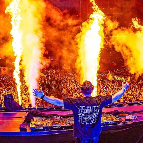 HARDWELL - LIVE AT ULTRA MUSIC FESTIVAL 2025 🎵🔥