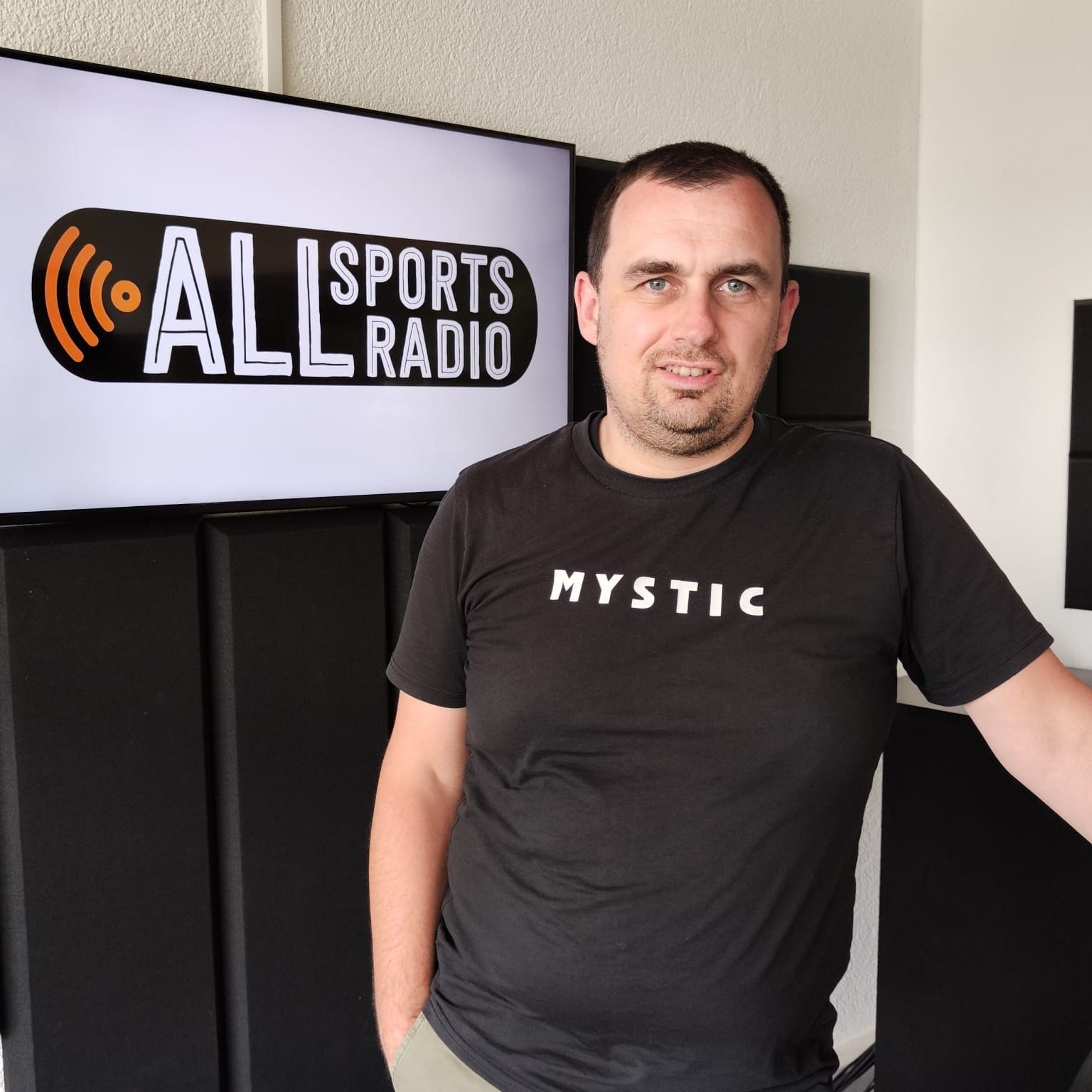 Racismezaak bij Kozakken Boys, leegloop TOGB interlandbreak - ALLsportsradio LIVE! 22 oktober 2025 episode artwork