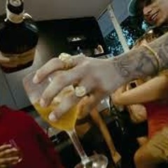 VEIGH   Pelo Momento ft  Borges Clipe Oficial 1