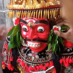Tari Jauk Manis Angklung