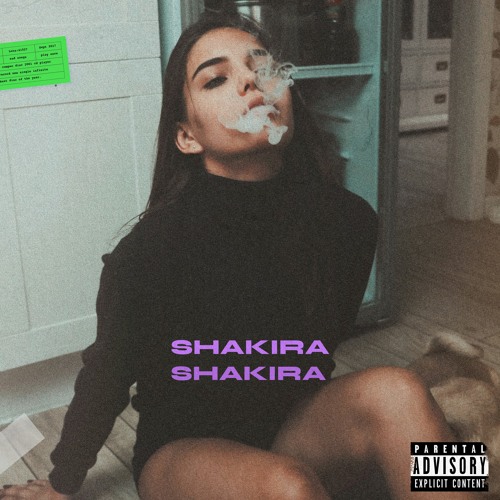 does shakira smoke
