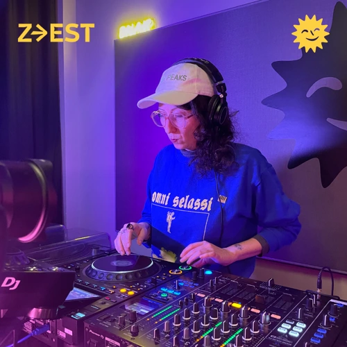 Mes disques sont un miroir - kool chienne Soundcloud podcast image for