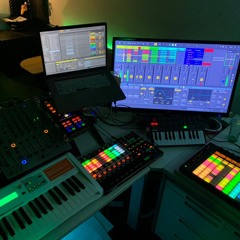 Feb_2021_DayW!thNewman_TechnoMix05