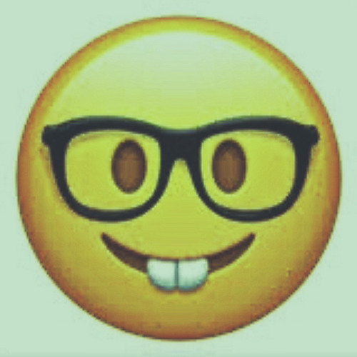 Neek!╭∩╮(-_-)╭∩╮(LukeLazy Mixx)