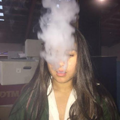 LIGHTSKIN BADDIE BITCH