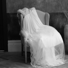 Schneeweißes Kleid