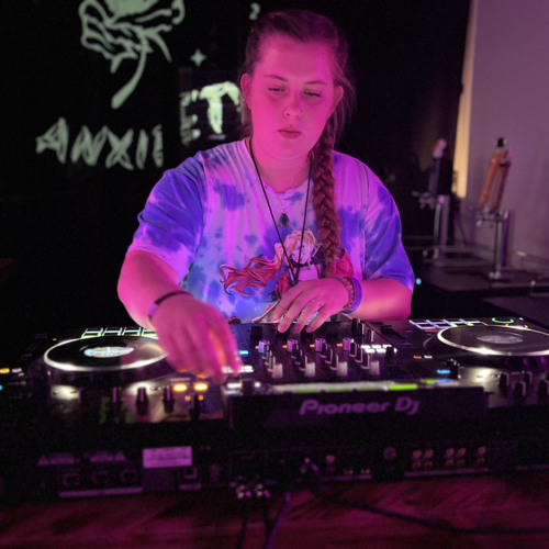 DIRTYSNATCHA SUPPORT SET AT THE DEN - PORTLAND