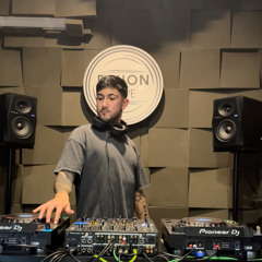 Ezequiel Blanco Radio Session 002 [Techno Dj Set]