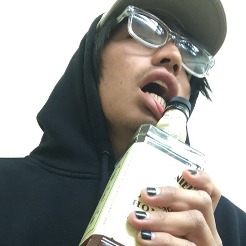 Alcoholic  (prod. by Trooh Hippi)