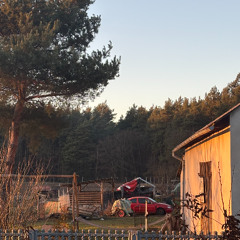 Nie ma nas, jesteśmy my (2019)