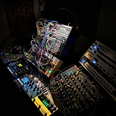 Live Improvised Modular Technoset_003 (Pulsar23-Digitone-Modular-RD9) Video in description