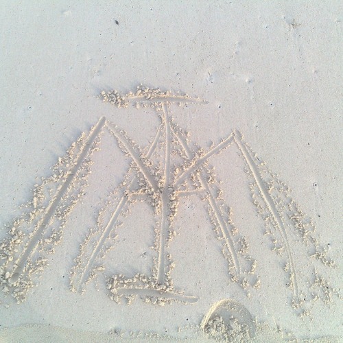 Maneskin - I Wanna Be  (AIM Remix)