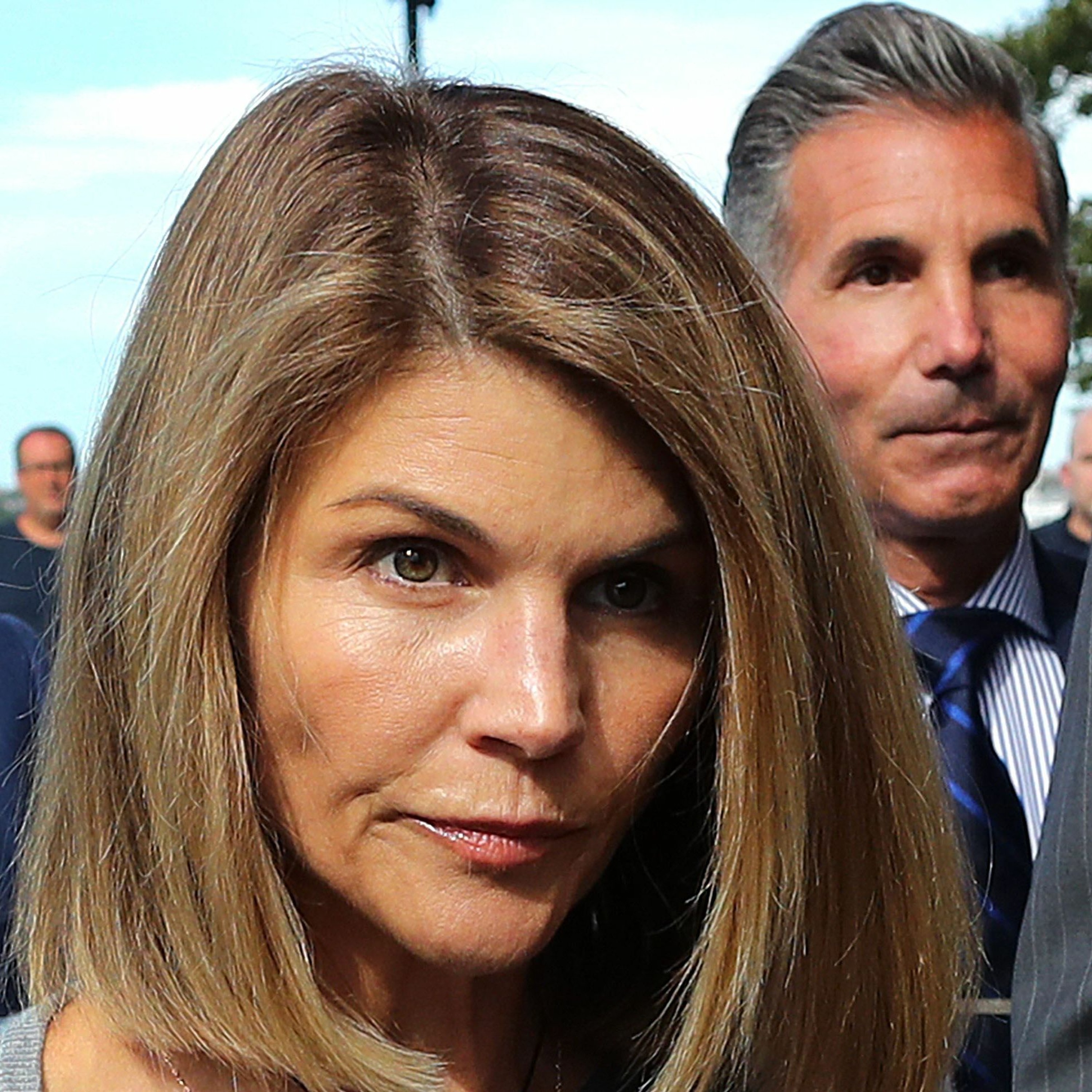 Hollyshook: A Celebrity Scandal Podcast