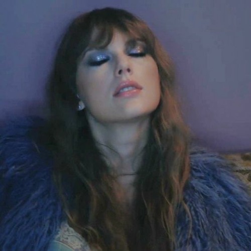 Taylor Swift - 22 (A DJ Named Darby Mix) - YouTube