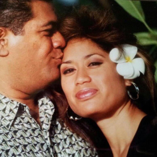 Tia & Dallin Muti - Lou Fatai