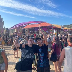 מי ששם לא יודע🦎