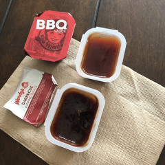 DrkmatterChscake - Wendy’s new bbq sauce
