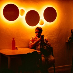 혼란 (wholelotta)