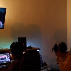 realTesla - Mano de gang