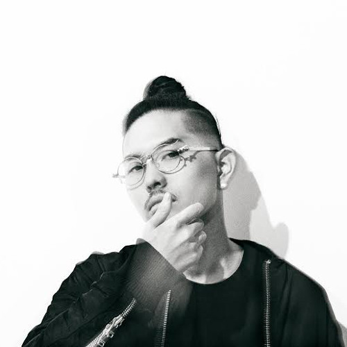 Stream White T-shirt - Tiji Jojo (Prod by MONBEE) by 睡眠