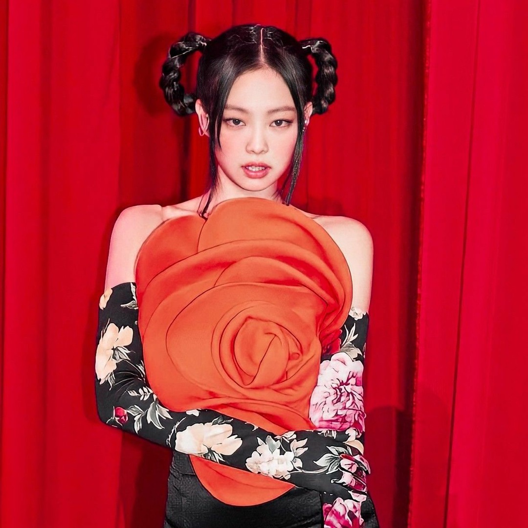 Blackpink Jennie Solo レンチキュラー 激レア Stream Jennie of BLACKPINK - Solo Remix THE SHOW Vers. (English