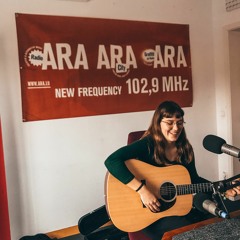 Nicole Interviews Hannah Ida