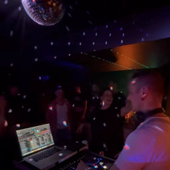 Housewarming Party Set